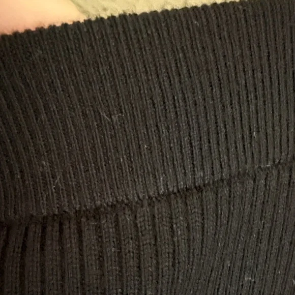 MICHAEL Michael Kors Classic Black Midi Pencil Skirt - Picture 4 of 9